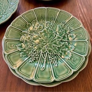 Bordallo Pinheiro Majolica Green Grape Leaf Scalloped Edge | Set of 4 | Portugal